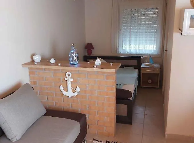 Homes In 37748 *